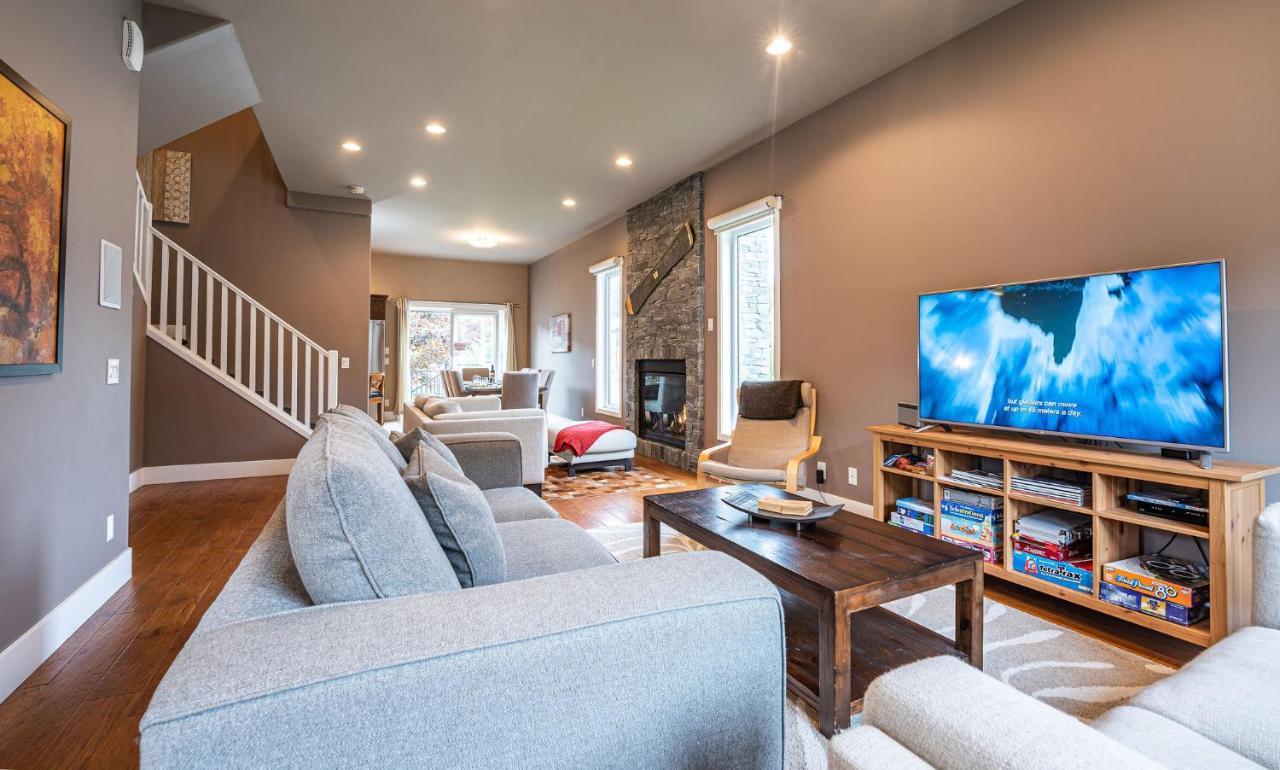 Aspen Lodge By Revelstoke Vacations Экстерьер фото