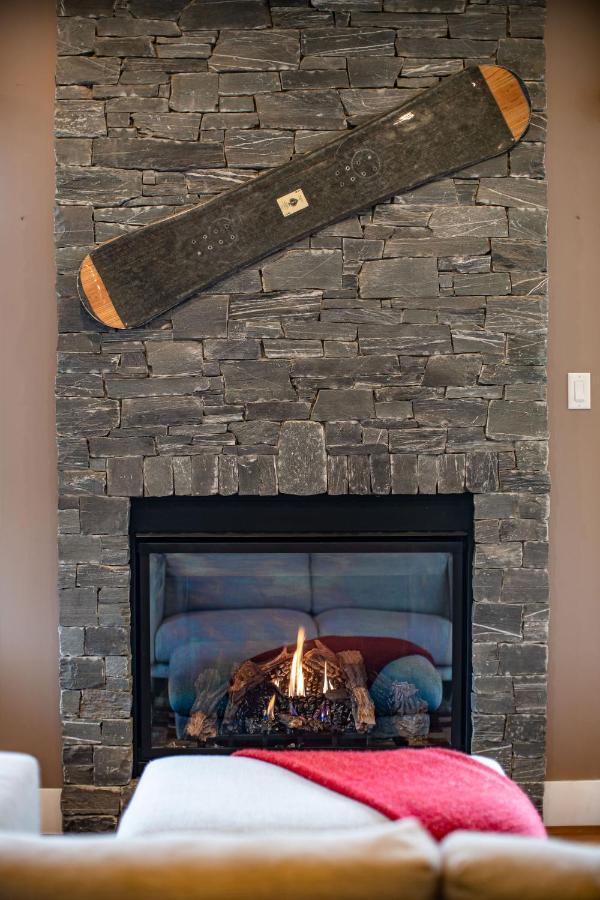 Aspen Lodge By Revelstoke Vacations Экстерьер фото